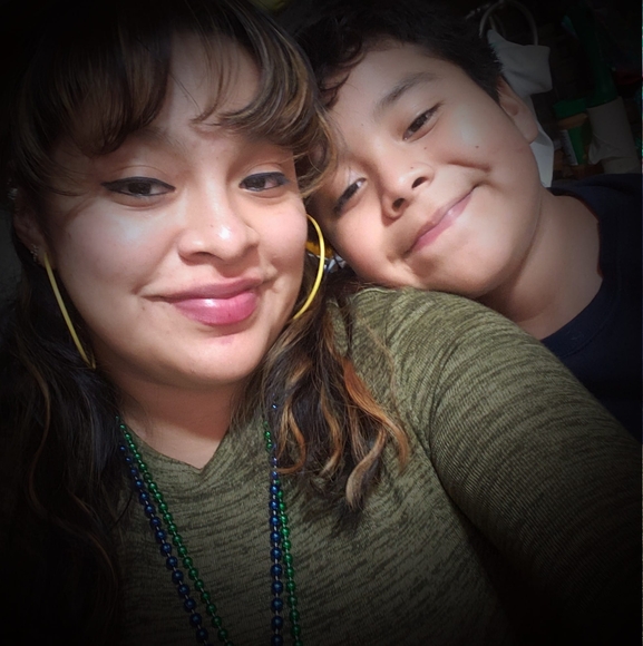 Meet your Posher, Marilyn - Picture 3 of 3